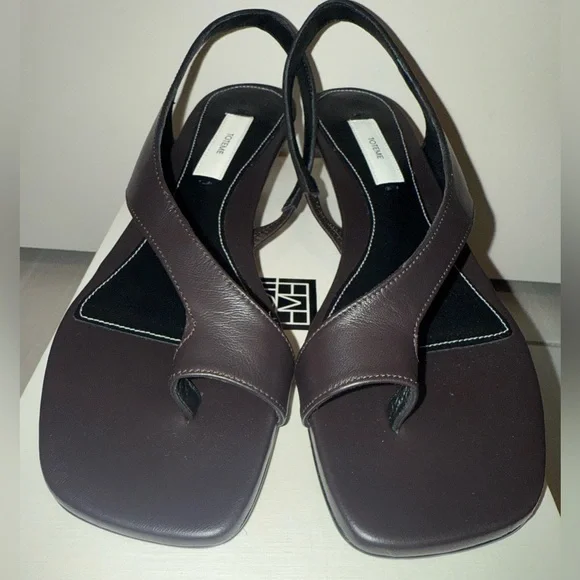Toteme Sculptural Slingback Leather Sandals, 39, Pepper - Picture 4 of 15